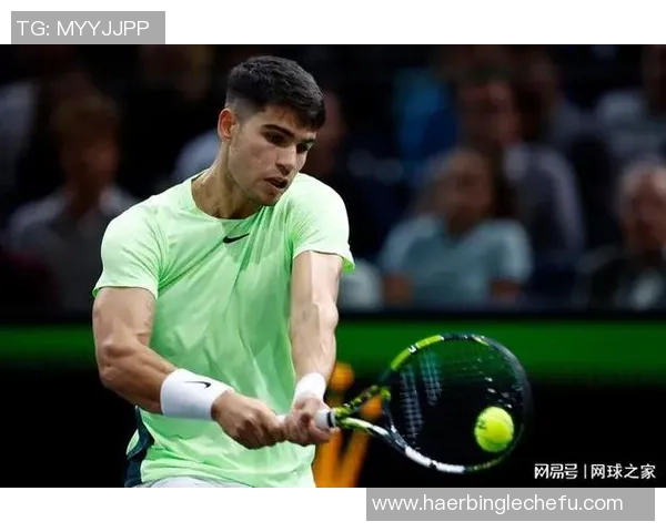 重庆网球队在大师赛积分榜上以90分稳居第一名展现强劲实力